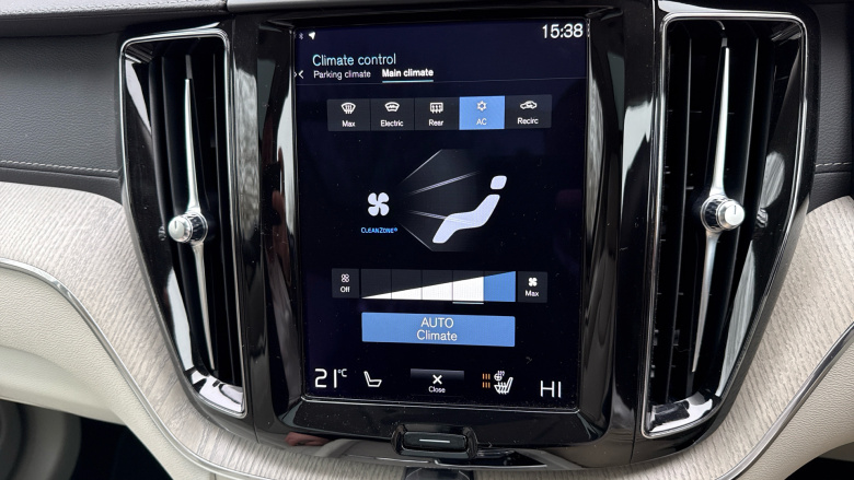 Volvo Xc60 2.0 T6 Recharge PHEV Inscription 5dr AWD Auto Estate